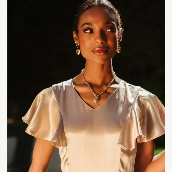 Elegant Satin Ruffle Dress - Picture 3 of 4